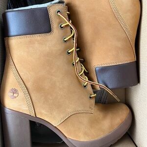 Timberland Women's Tan Leather Boots 7.5